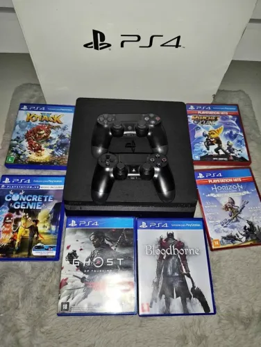 PS4 1tb + 2 Controles + 7 Jogos