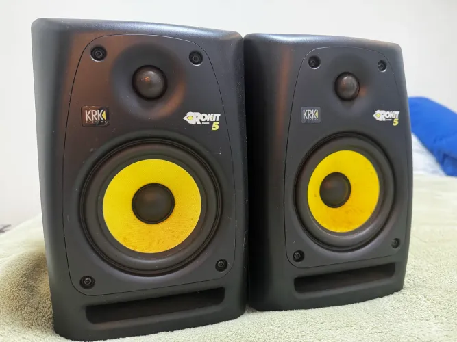 Monitores de Audio KRK Rokit 5
