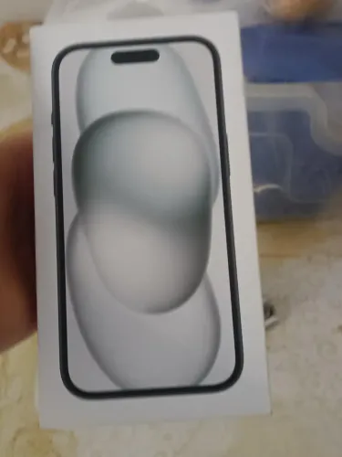 iPhone 15 semi novo