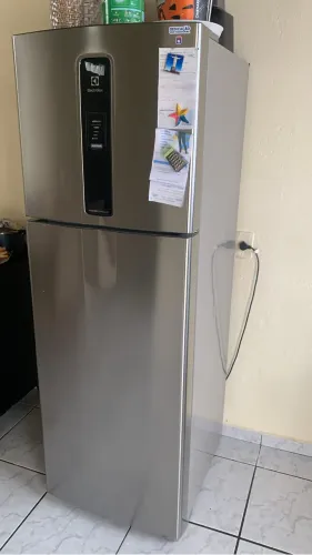 Geladeira indo Electrolux
