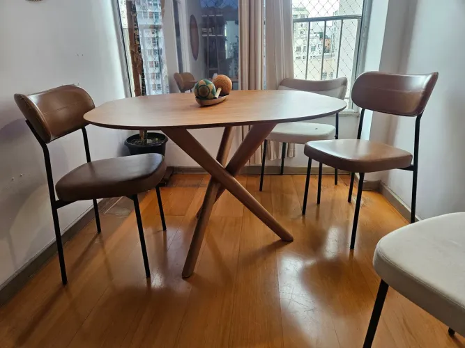 Mesa abracasa
