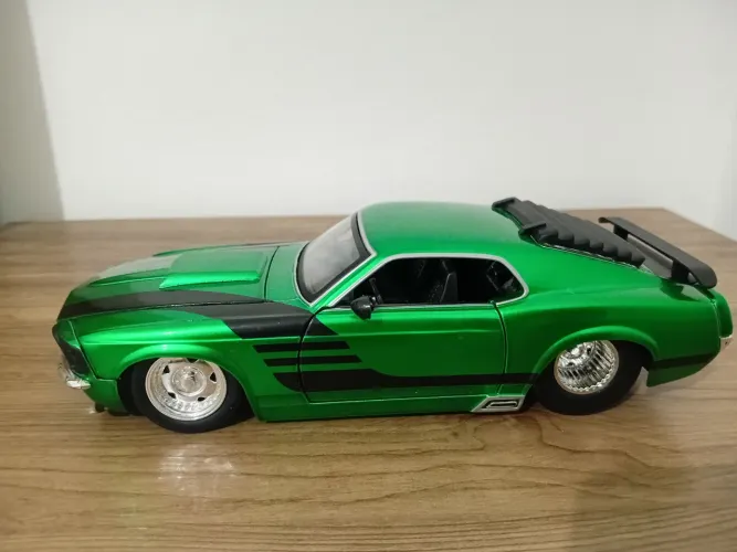 Miniatura 1:24 Jada Toys Mustang Boss