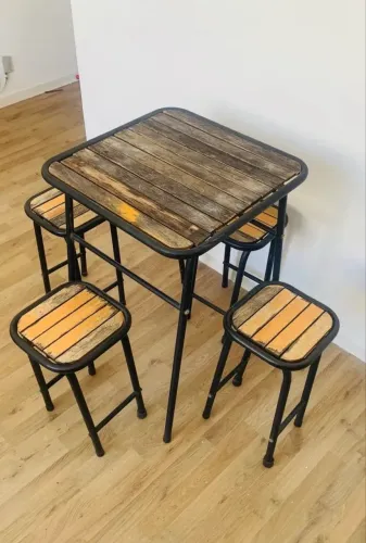 Mesa industrial 4 cadeiras aceito pagamento no cartão