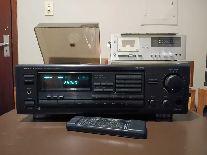 Receiver Onkyo R1