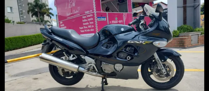 Gsxf 750