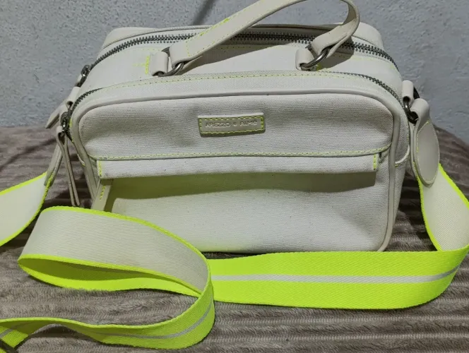 Bolsa Arezzo