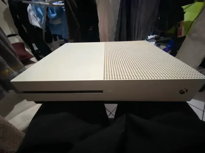Xbox one s com defeito na placa (olhar descrição)