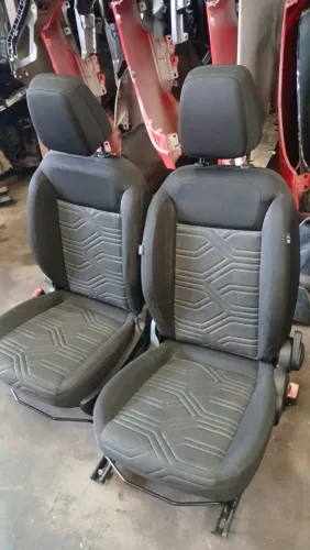 Jogo De Banco Fiat Nova Strada Vulcano Original 