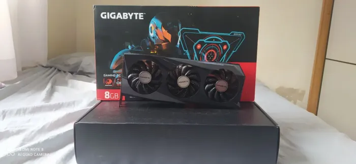 Placa de video Rx7600 oc 8gb Gigabyte 