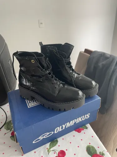 Bota tratorada moleca