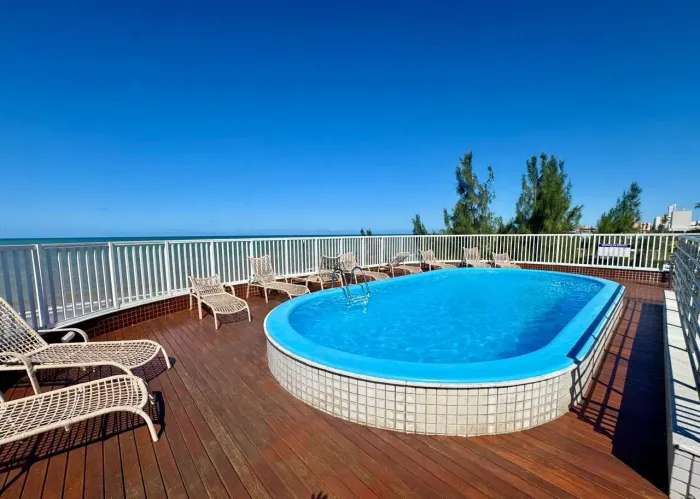 FLAT À BEIRA-MAR DE MANAÍRA | 2 QUARTOS | MOBILIADO- João Pessoa - PB
