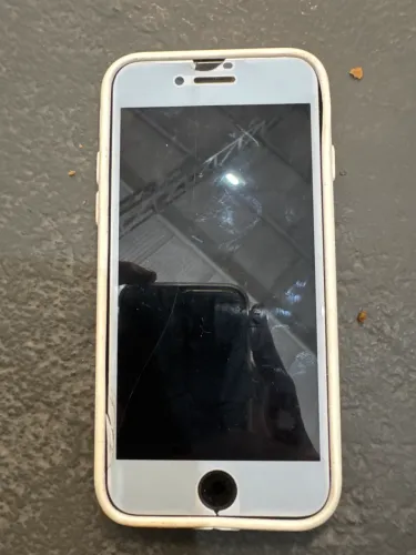 Vendo iPhone SE 2020 Bateria Zerada