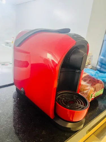 Vendo máquina de café 3 corações - novinha
