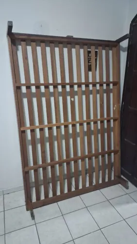 Cama casal madeira maciça 