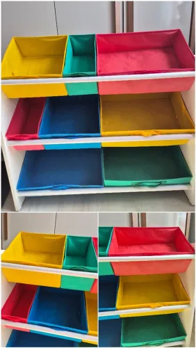 Organizador de brinquedos colorido montessoriano