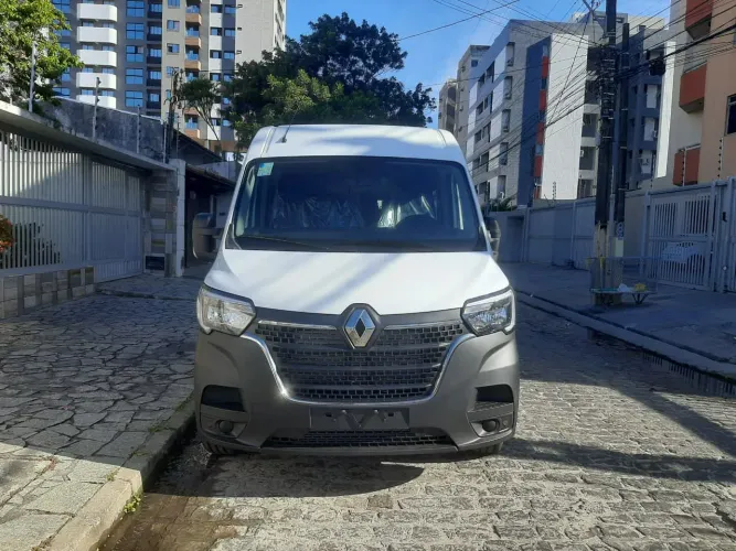 Locação de van. 