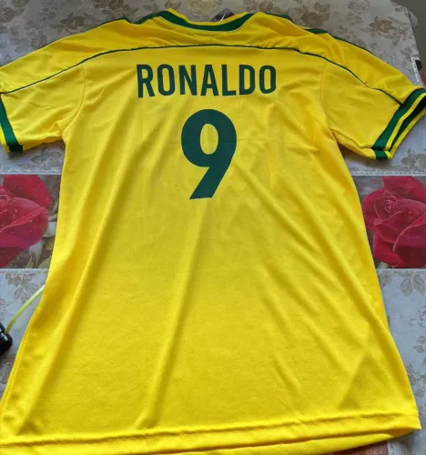 Camisa do Brasil Retro GG mais q veste G