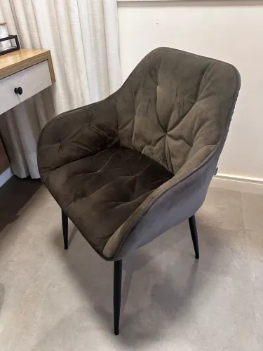 Cadeira em suede