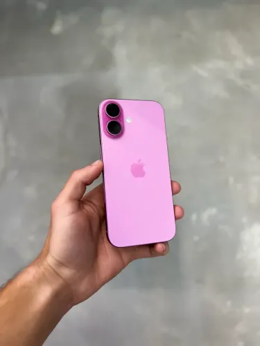 iPhone 16 rosa 