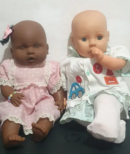 Casal de Bonecas 