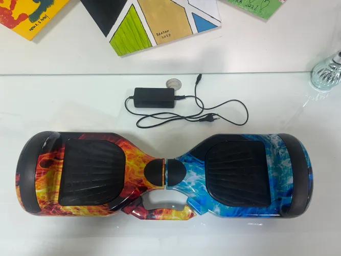 Skate Overboard com Led e Bluetooth 