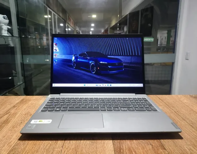 "Oportunidade" Notebook Lenovo | Core i7 10°geração | SSD 256GB | 8GB RAM 