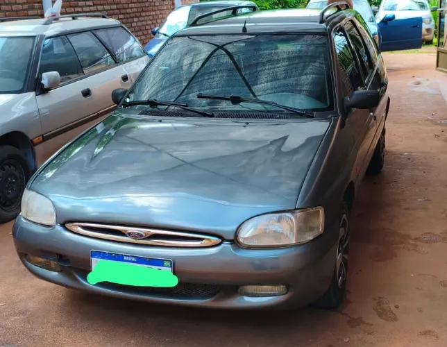 Ford Escort S.W GL 1.8i 16V 2000