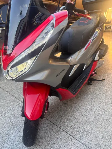Honda PCX 150 Sport ABS - Impecável