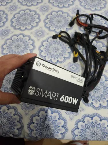 Thermaltake Smart 600W ATX Fonte de Alimentação