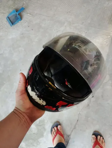 capacete de motociclista