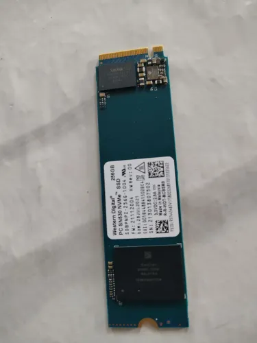 SSD nvme 256 gigas com windows