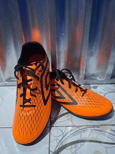 Chuteira Society Umbro TAM 43
