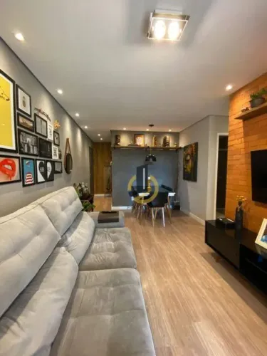 Apartamento à venda no Condomínio Venturi - 80m² - 3 dormitórios (1 suíte) - Varanda gourm