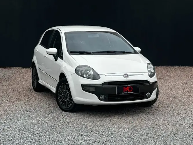 Fiat Punto Sporting 1.8 Flex 8v/16v 5P 2013