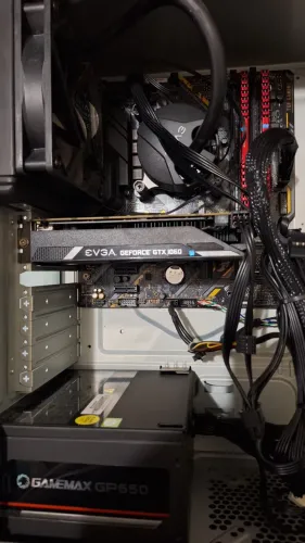 PC de entrada, 1060 6gb, 16gb ram ddr4 2400mhz, i5 8400, b360m, ssd 240gb sata e HD 1tb