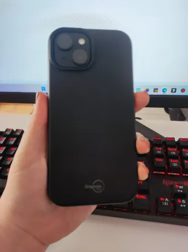 Iphone 15  (Apenas 3 meses de uso)