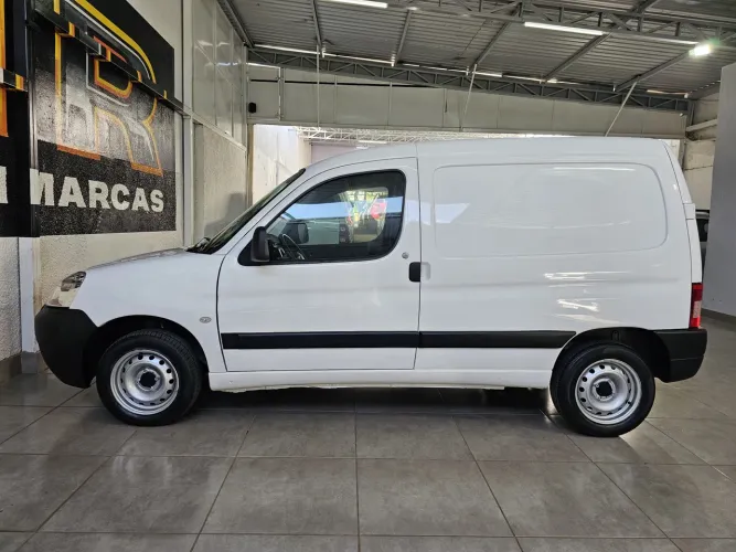 Peugeot Partner Furgão 1.6 16v/ 1.6 16V Flex 3P 2019