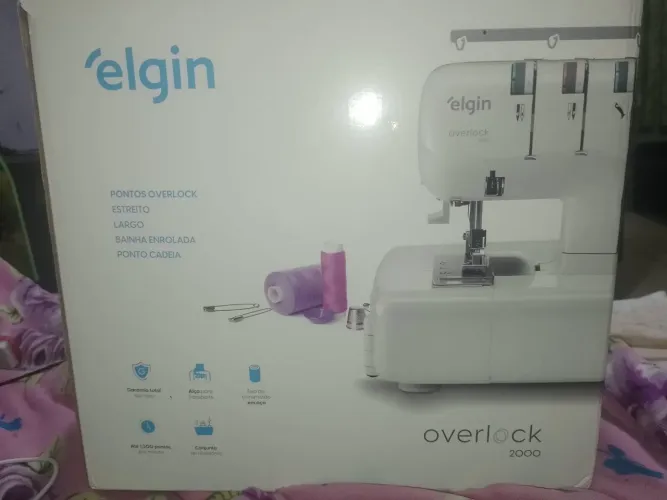 Maquina overlock 4 fios. NOVA