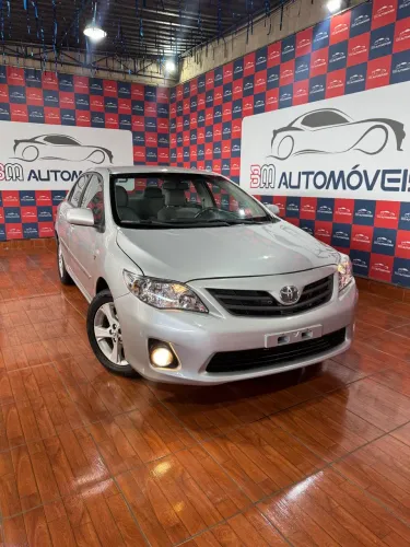 Toyota Corolla GLI 1.8 Flex 16V Mec. 2014