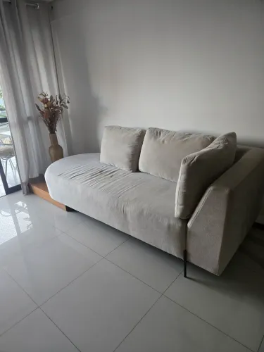 Vendo sofá sofisticada em linho