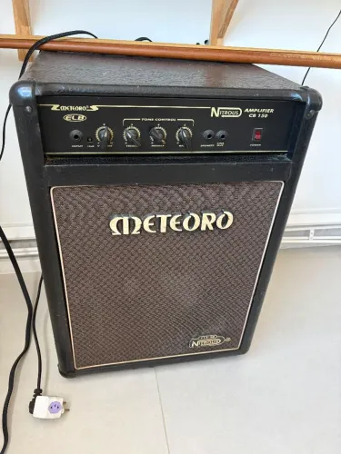Vendo Instrumentos musicais