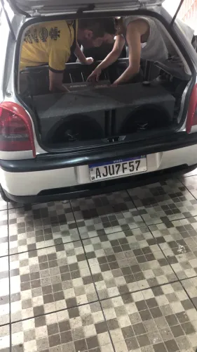 Som automotivo ?