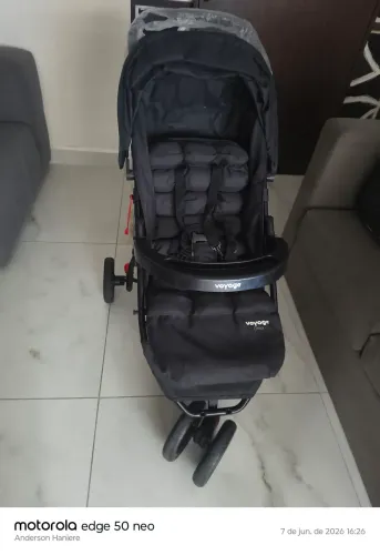 Carrinho de bebê VOYAGE
