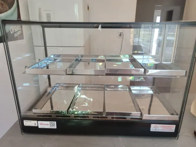Estufa 8 bandejas, semi nova. Modelo EVR BP 8BD 220V 500W