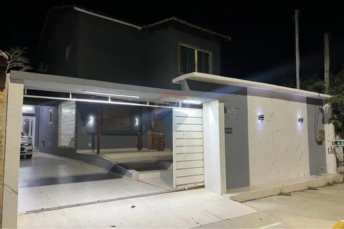 Excelente casa com total Luxo, Sustentabilidade e Design a 100m da Praia