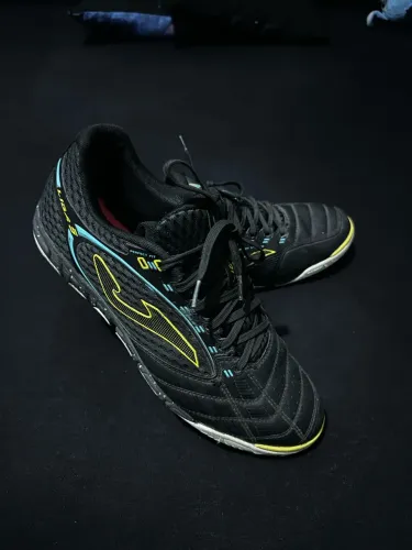 Tênis futsal
