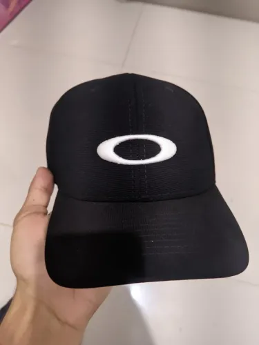Boné Oakley