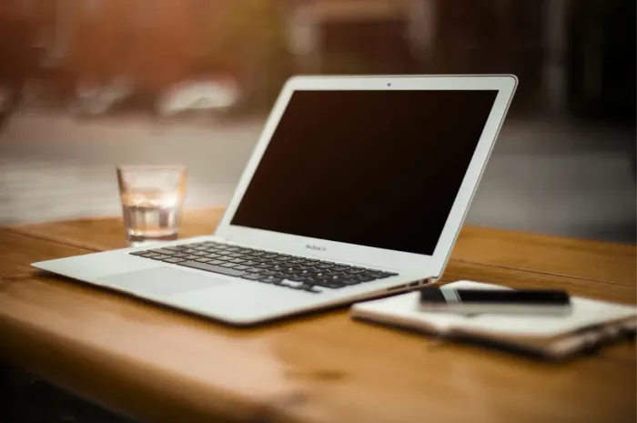 Informática, Manutenção de Computadores, Redes e Criação de Sites