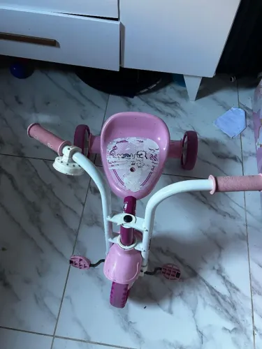Triciclo infantil