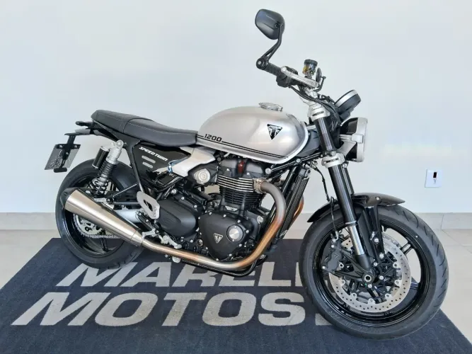 Triumph Speed Twin 1200cc